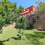 Candela, No 5 * Starigrad Paklenica