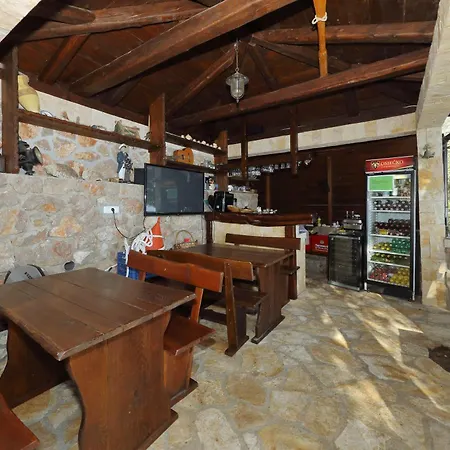 Candela, No 5 Apartment Starigrad Paklenica