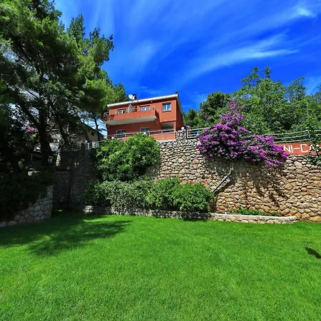 Appartement Candela, No 5 *