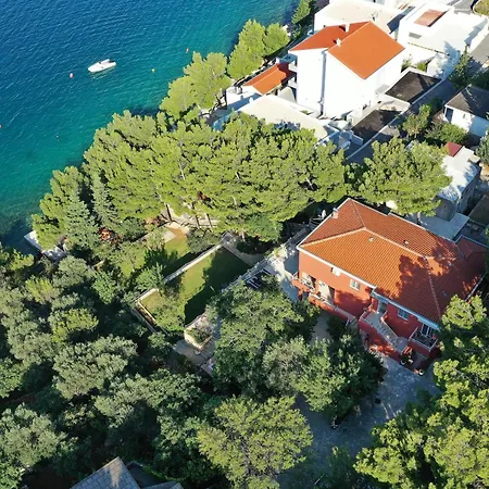 Candela, No 5 Apartmán Starigrad Paklenica