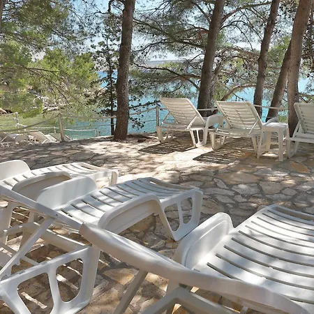 Candela, No 5 Starigrad Paklenica