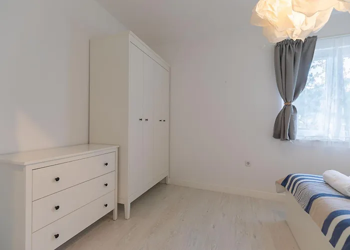 Candela, No 5 * 스타리그라드 파클레니차