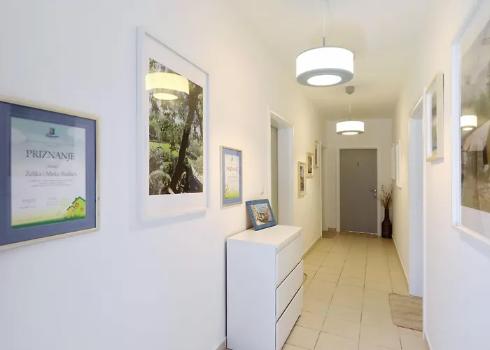 Candela, No 5 Appartement Starigrad Paklenica