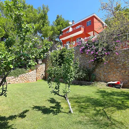 Candela, No 5 * Starigrad Paklenica