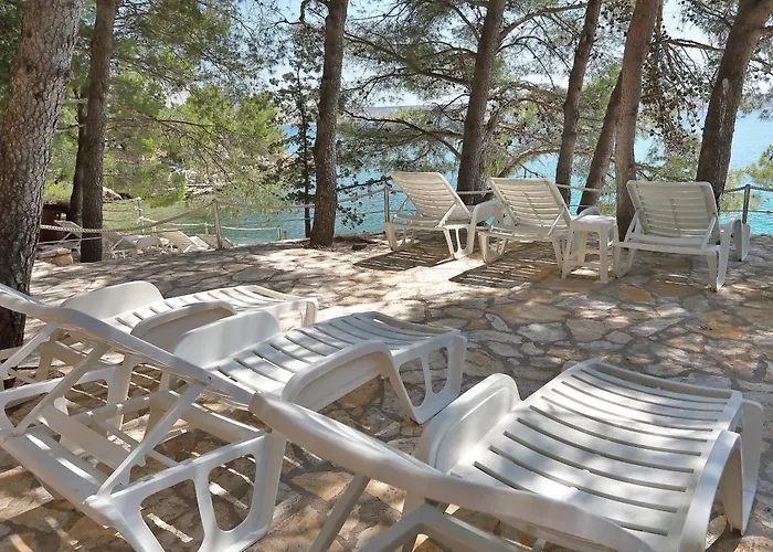 Candela, No 5 Starigrad Paklenica